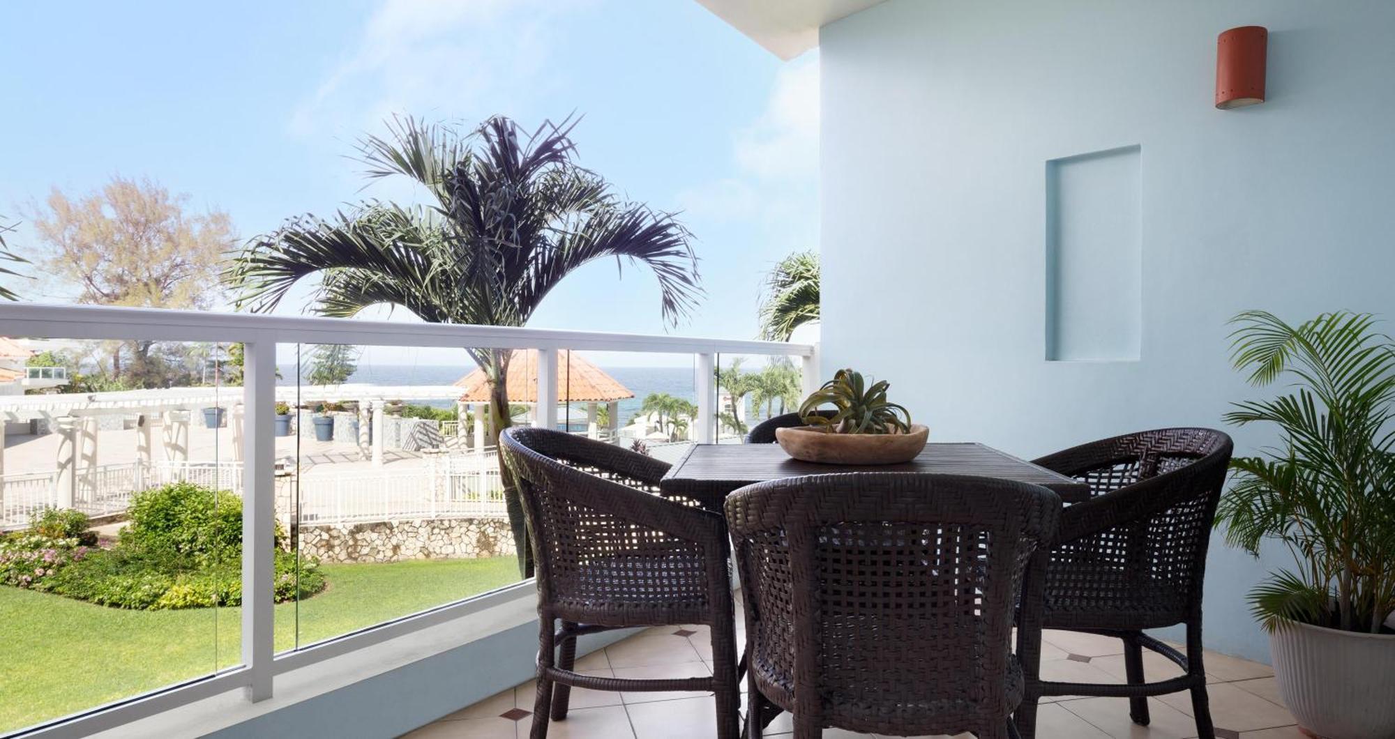 Beaches Ocho Rios A Spa & Golf Exterior foto