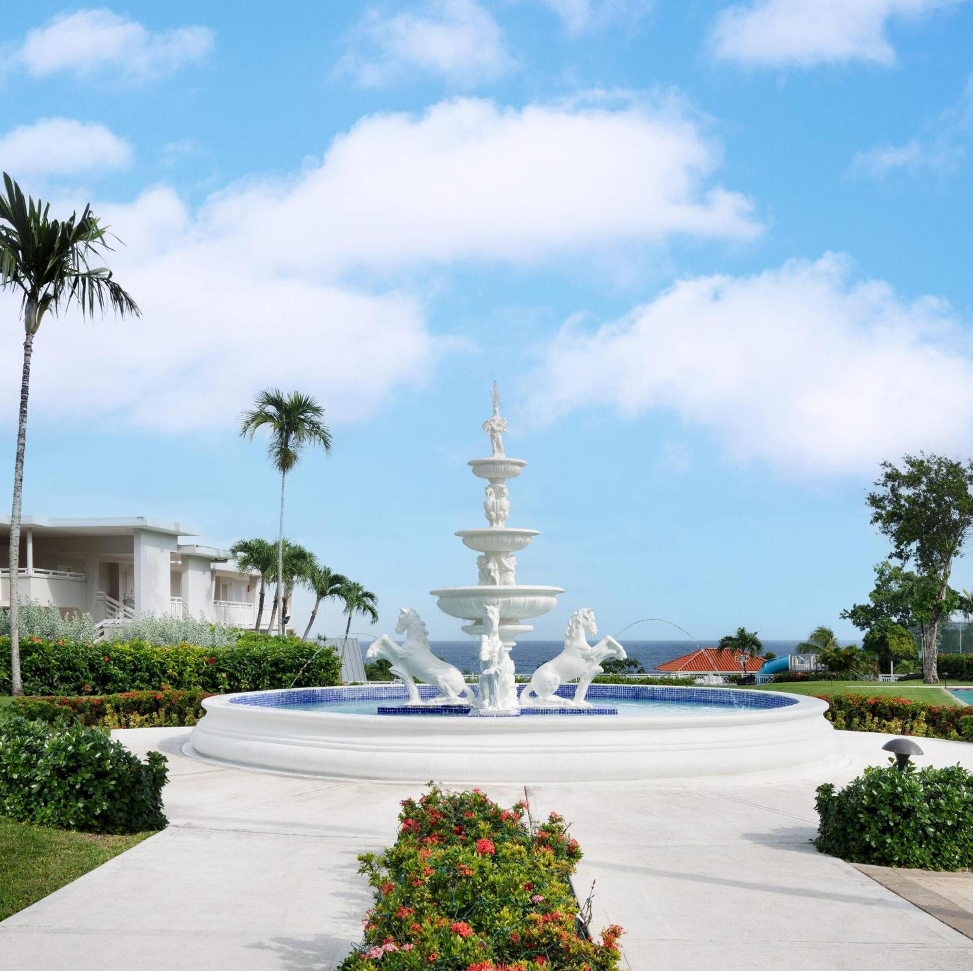 Beaches Ocho Rios A Spa & Golf Exterior foto